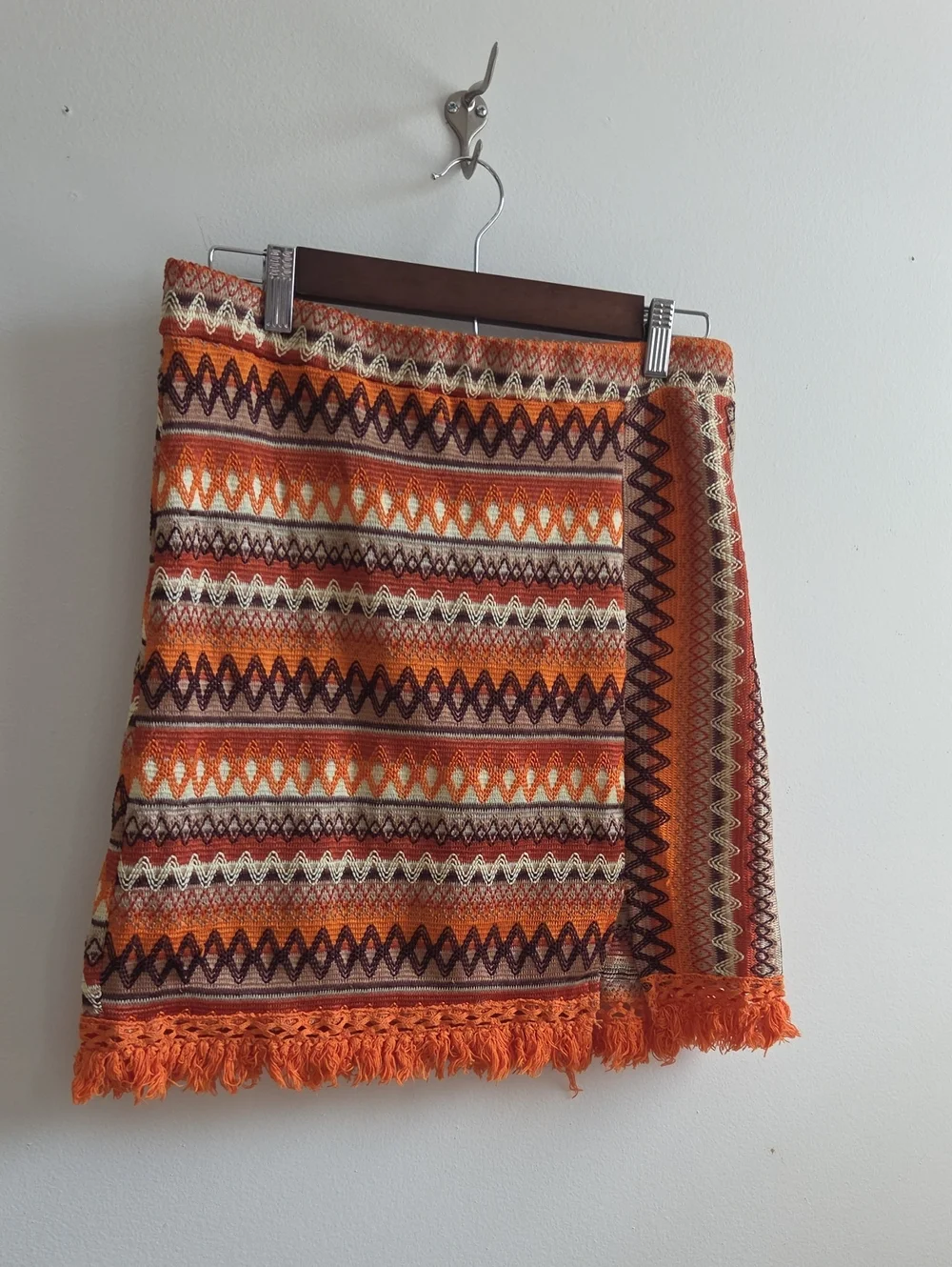 SHEIN Orange Patterned Fringe Wrap Mini Skirt